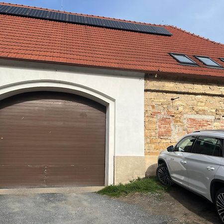 Ubytovani 1Kk Ve Zlonicich Slaný Zewnętrze zdjęcie